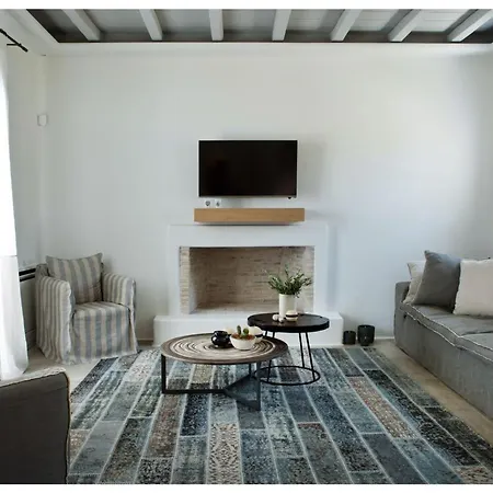 Villa Elegant Mykonos White Satin Private Gym 4 Bedrooms Sea View Tourlos