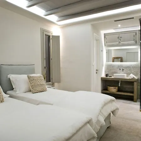 Elegant Mykonos White Satin Private Gym 4 Bedrooms Sea View Villa *