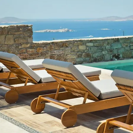 Elegant Mykonos White Satin Private Gym 4 Bedrooms Sea View *